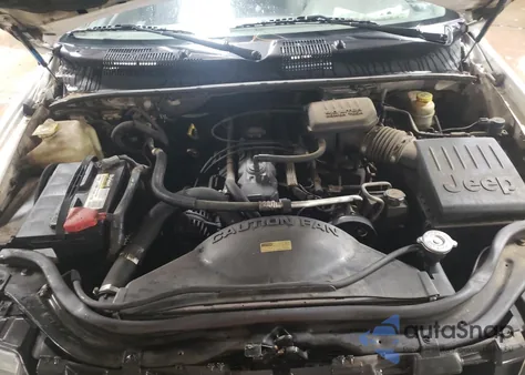 2004 Jeep Grand Cherokee Laredo from USA, damaged, VIN 1J4GX48S64C114641